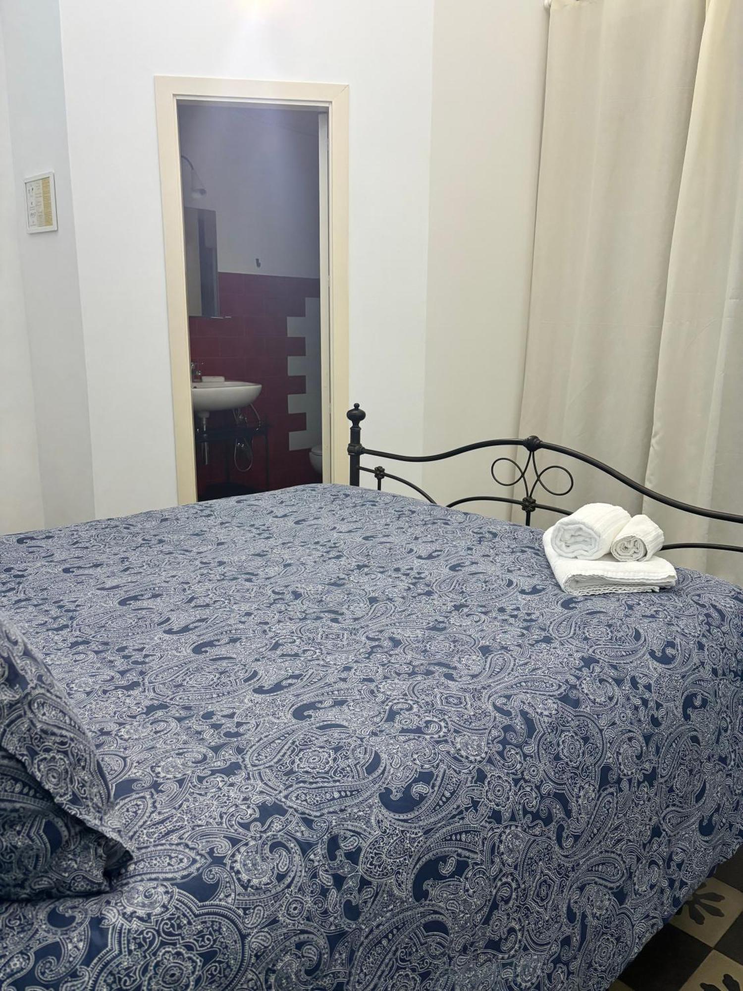 Il Teatro Rooms Catania Luaran gambar