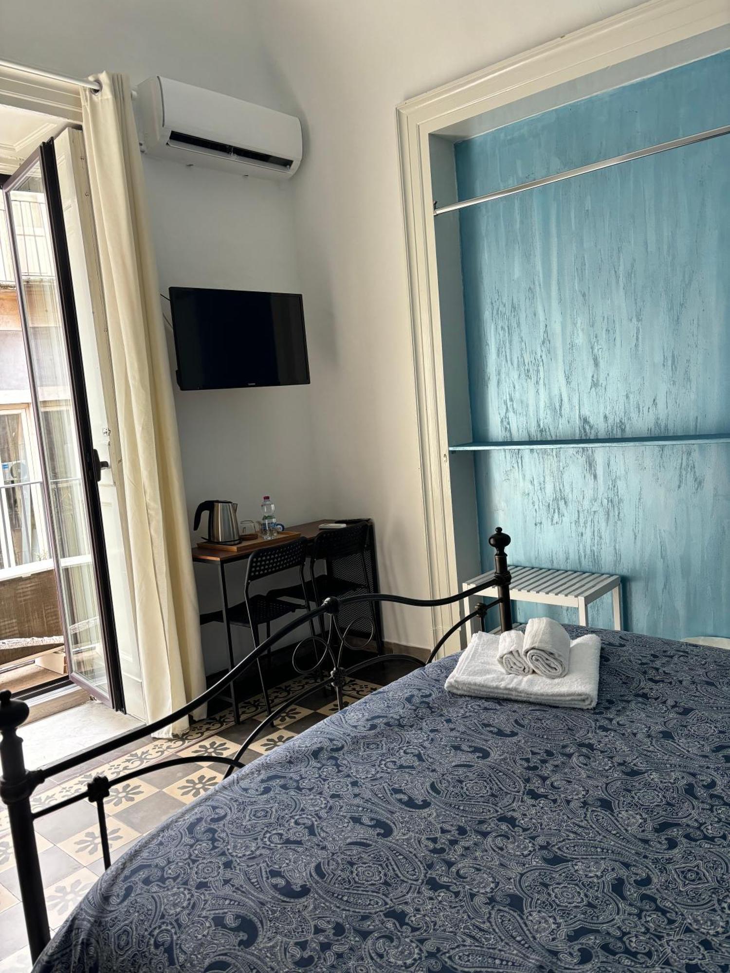Il Teatro Rooms Catania Luaran gambar
